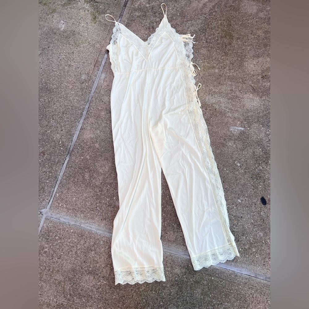 Nylon and lace yellow lingerie pantsuit playsuit with open tie sides! Open size